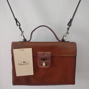 New Patricia Nash Carisbrooke